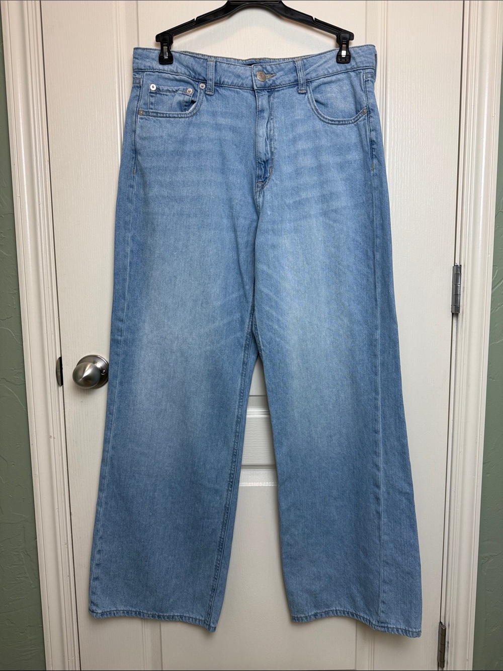 Aeropostale Light Blue High Rise Wide Leg Women's Jeans size 12 EUC